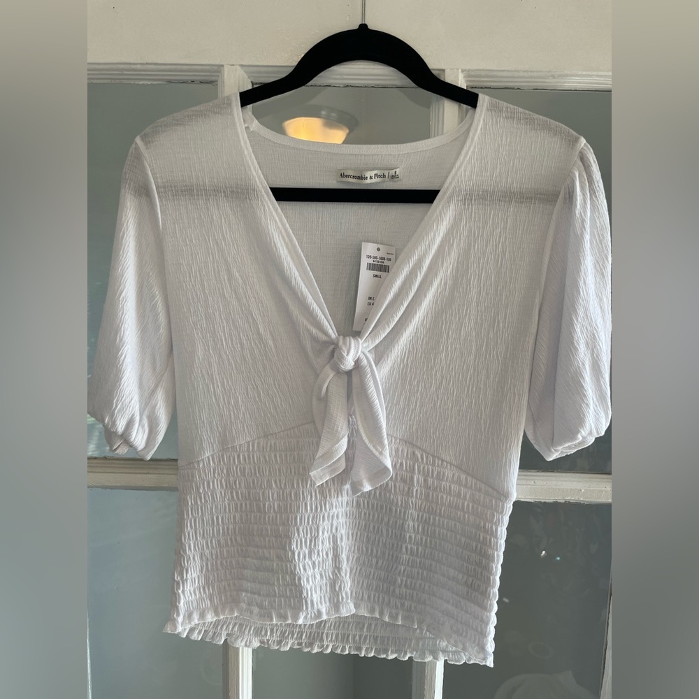 Abercrombie Top NWT